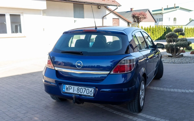 Opel Astra cena 14700 przebieg: 210000, rok produkcji 2008 z Łomża małe 211